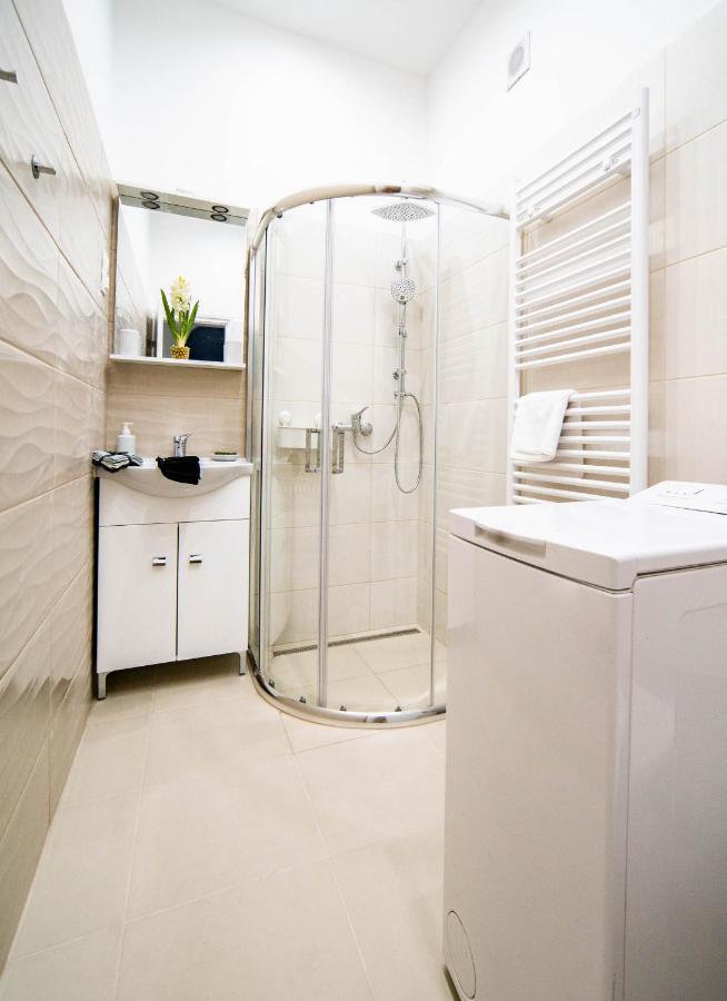 Free Parking! Linden Apartment, Ac, Smart Tv, Wifi Apartment
